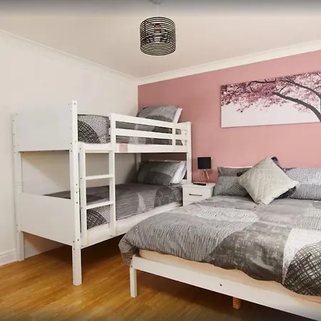 Modern 1 Bedroom Apartmán
